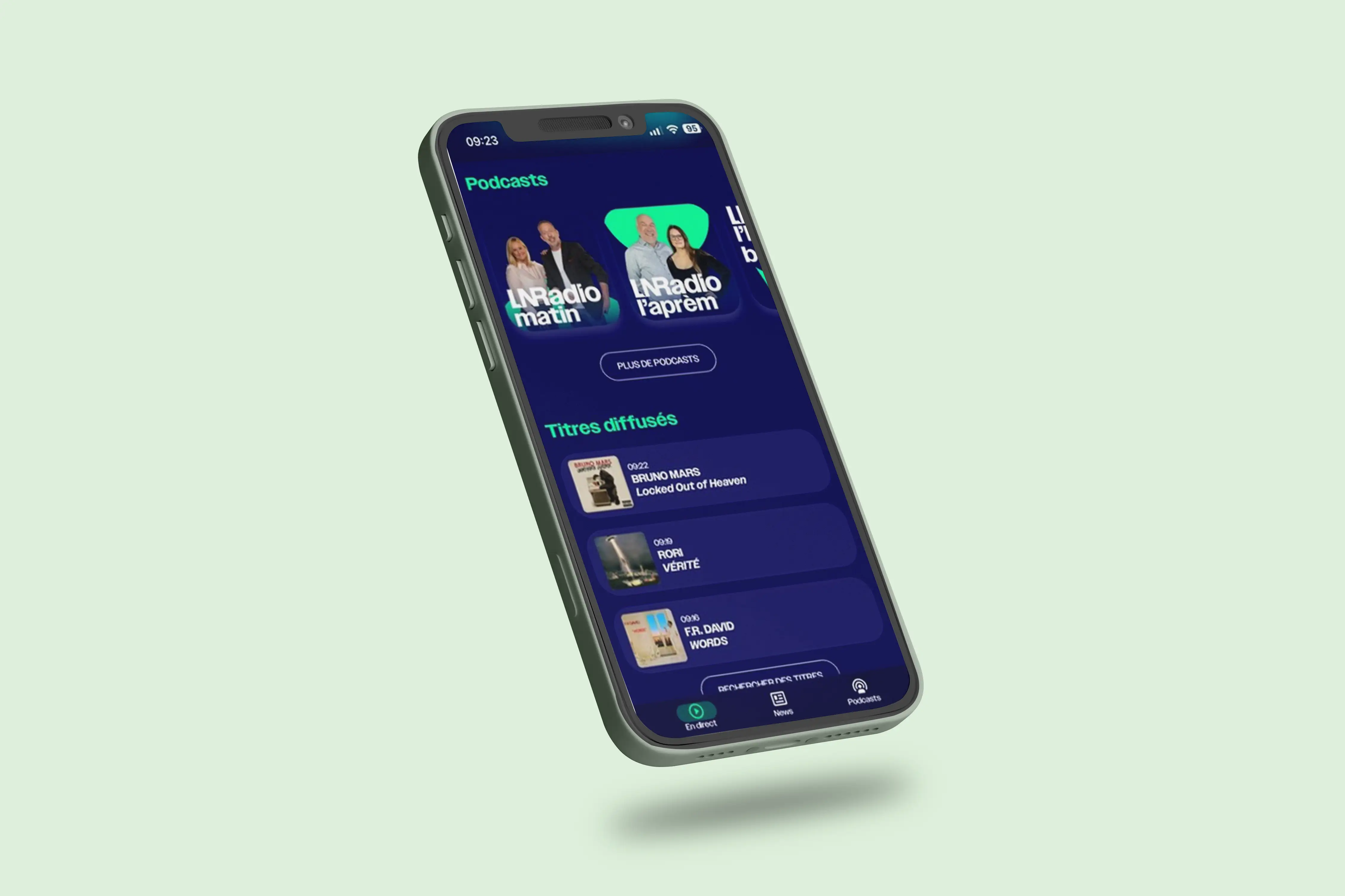         
        <h3>Développement d’applications mobiles</h3>
<p>Nous concevons des applications mobiles innovantes et performantes, adaptées à tous les secteurs d'activité.</p>
<p>Offrez à vos utilisateurs une expérience fluide et engageante : contenus en direct, à la demande, notifications et interactions en temps réel.</p>
<p>Nos points forts :</p>
<ul>
  <li>Expertise multi-sectorielle : solutions sur mesure pour chaque domaine</li>
  <li>Développement natif iOS et Android</li>
  <li>Intégration de live, contenus à la demande, podcasts, notifications push</li>
  <li>Interface intuitive, moderne et personnalisable</li>
  <li>Accompagnement complet, de la conception au déploiement</li>
</ul>